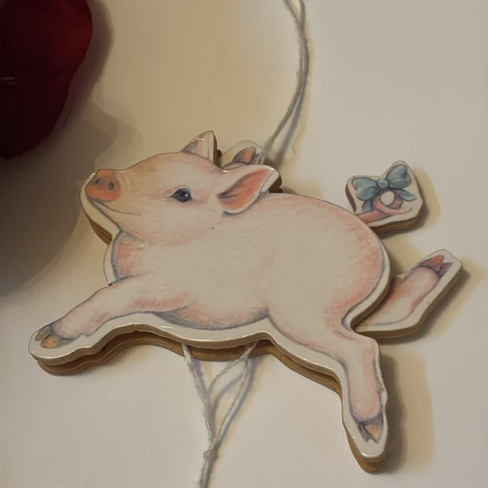 Flying Pig ornament Midwest Importers Canon Falls Wooden Pull String Toy